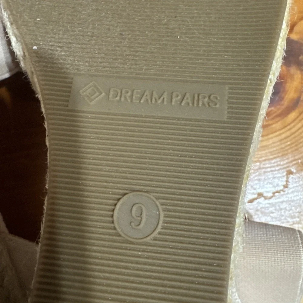 DREAM PAIRS Women Espadrilles Wedge Sandals Sz 9 Elastic Ankle Strap Close Toe